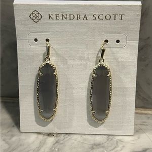 NWT Kendra Scott Layla Gold & Grey Earrings.